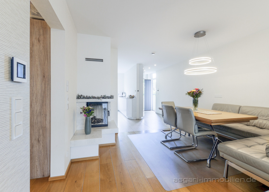 Wohn-/Esszimmer | Verkauf Wohnung - München Hadern